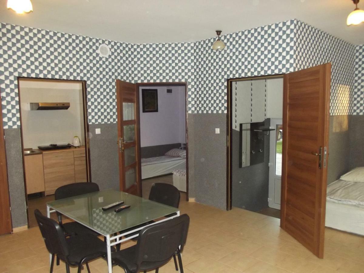 Kwatery 42 Jelenia Gora Exterior photo